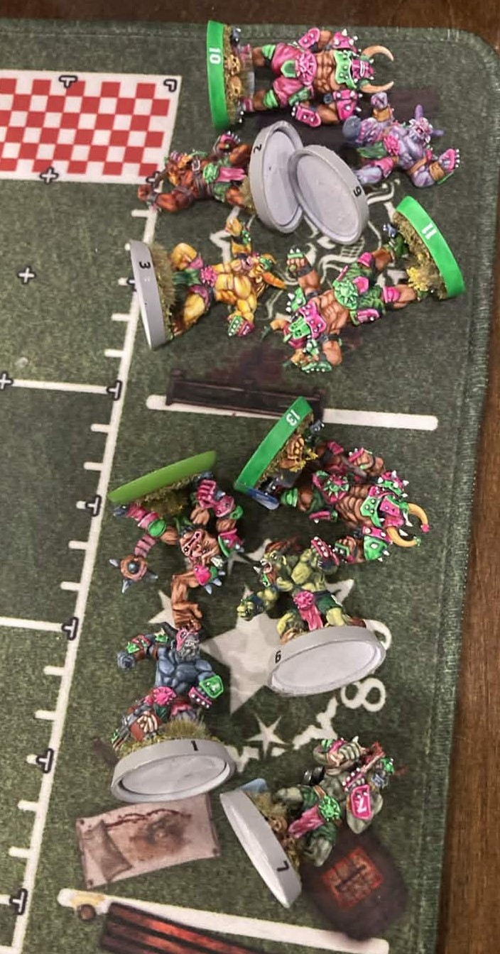 Foto de mesa preparada para el juego 2.